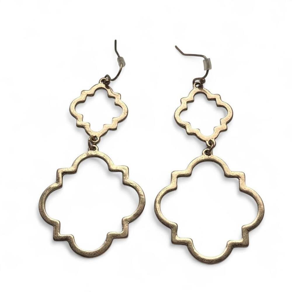 Unbranded Gold Quatrefoil Dangle Earrings